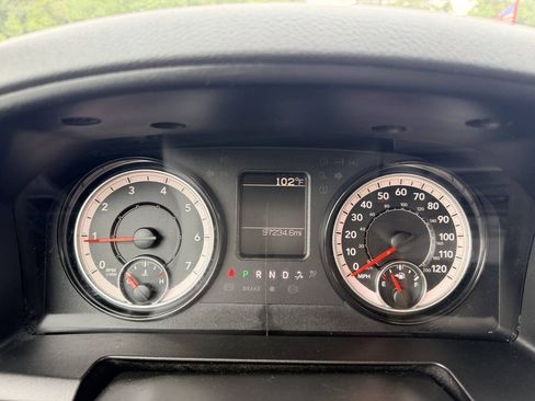 Used 2020 RAM 1500 Tradesman RWD image 21