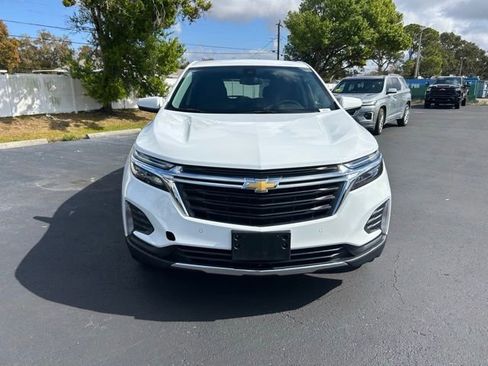 Certified 2024 Chevrolet Equinox LT image 2