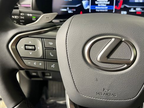 Used 2026 Lexus IS 350 F Sport RWD image 19
