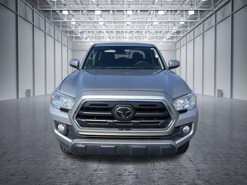 Used 2019 Toyota Tacoma SR5 RWD image 8