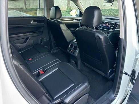 Used 2018 Volkswagen Atlas SEL AWD/4WD image 45