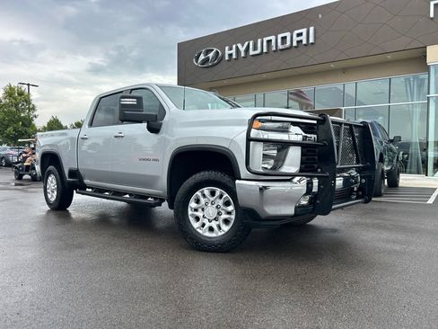 Used 2020 Chevrolet Silverado 3500 LT w/ All Star Edition AWD/4WD image 5