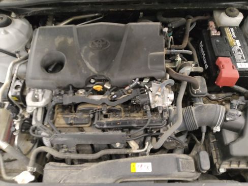 Used 2022 Toyota Camry LE image 30