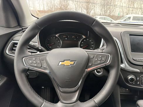 Used 2024 Chevrolet Equinox LT AWD/4WD image 11