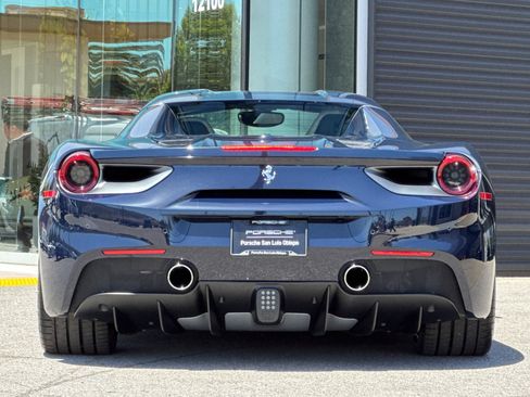 Used 2018 Ferrari 488 Spider RWD image 7