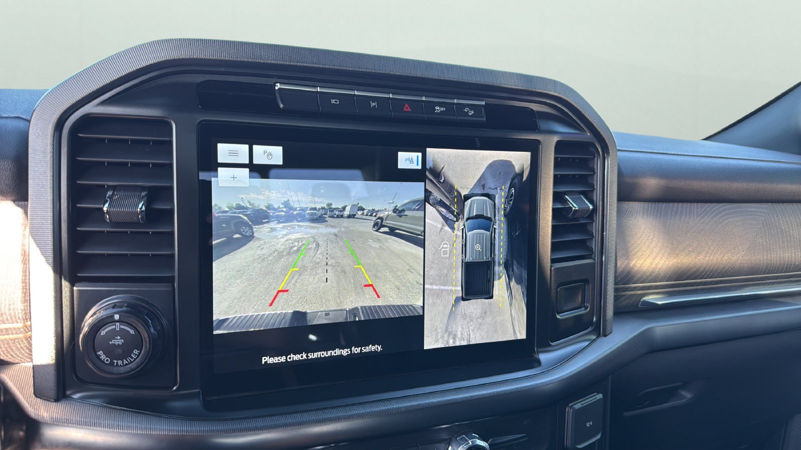 Used 2022 Ford F150 Platinum w/ Equipment Group 701A High AWD/4WD image 18