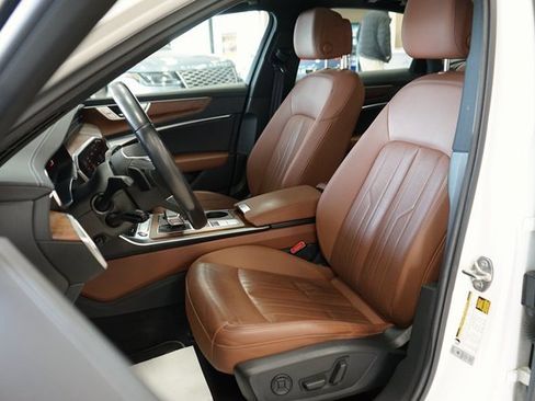 Used 2022 Audi A6 3.0T Premium image 2