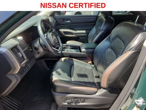 Certified 2022 Nissan Pathfinder Platinum w/ Cargo Package AWD/4WD image 21