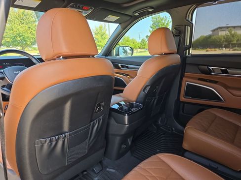 Certified 2024 Kia Telluride EX X-Line AWD/4WD image 16