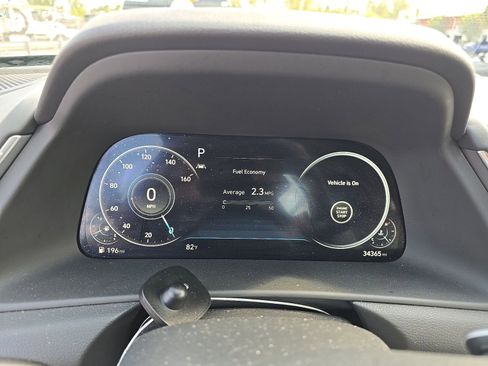 Used 2022 Hyundai Sonata Limited w/ Winter Weather Package FWD image 2