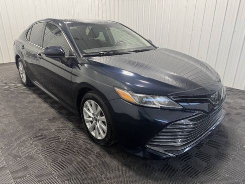 Used 2020 Toyota Camry LE FWD image 2