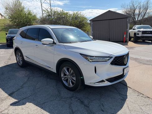 Certified 2023 Acura MDX SH-AWD image 3