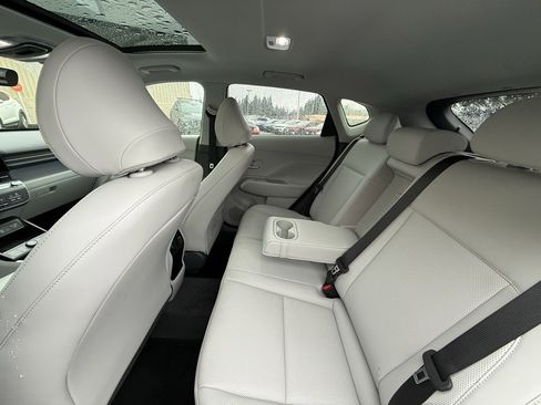 Certified 2025 Hyundai Kona Limited image 15