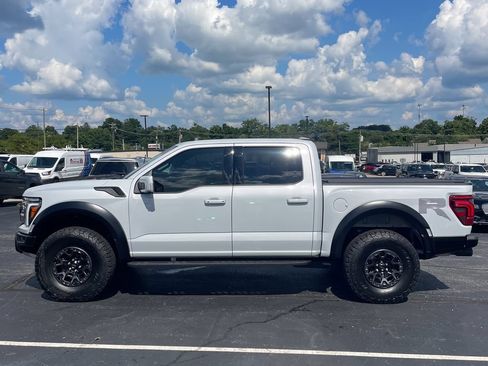 Used 2025 Ford F150 Raptor w/ Equipment Group 803A Raptor R AWD/4WD image 9