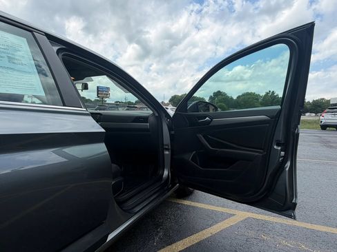Used 2020 Volkswagen Jetta S FWD image 27