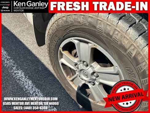 Used 2014 Toyota Tundra SR AWD/4WD image 10