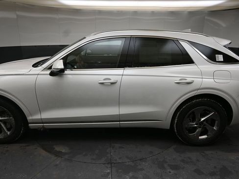 New 2026 Genesis GV70 2.5T Advanced image 3