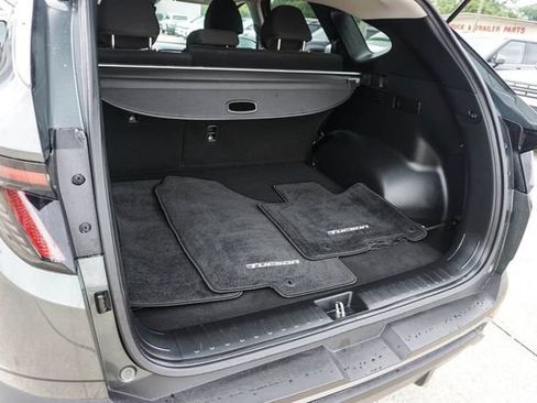 Used 2022 Hyundai Tucson SEL FWD image 7