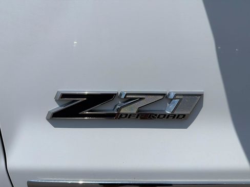 Used 2018 Chevrolet Silverado 2500 LTZ w/ Duramax Plus Package AWD/4WD image 18