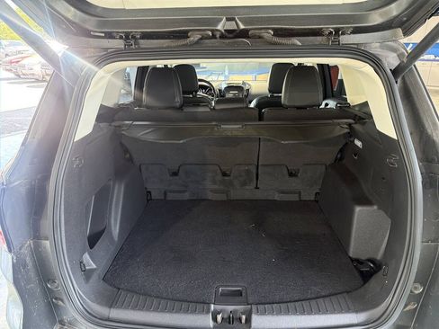 Used 2018 Ford Escape SEL w/ Canadian Touring Package FWD image 11