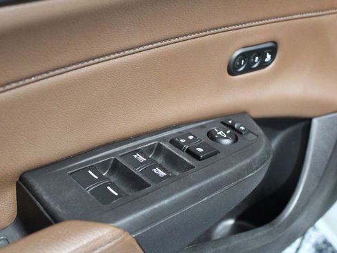 Used 2021 Acura ILX Premium Package image 10