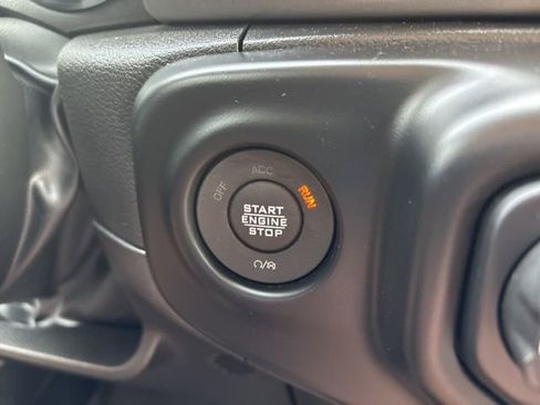 Used 2023 Jeep Gladiator Sport w/ Trailer Tow Package image 10