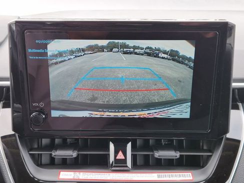 Used 2026 Toyota Corolla LE image 14