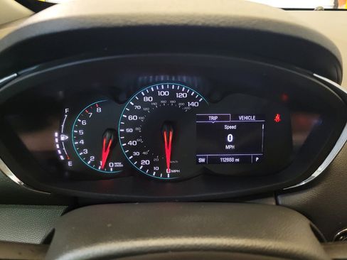 Used 2020 Chevrolet Trax LT w/ LT Convenience Package FWD image 23