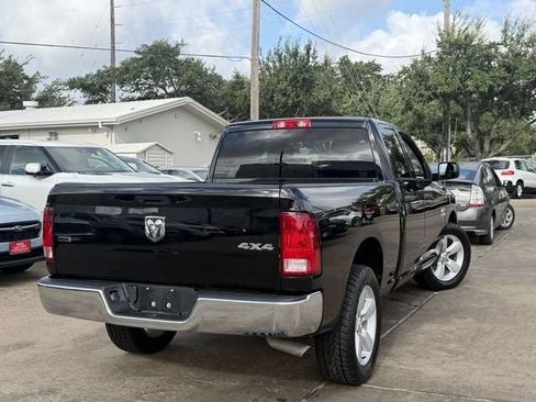Used 2024 RAM 1500 Classic SLT AWD/4WD image 5