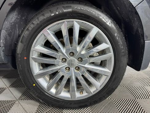 Used 2015 Lincoln MKX AWD w/ Equipment Group 102A image 51