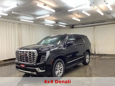 Used 2025 GMC Yukon Denali AWD/4WD image 1