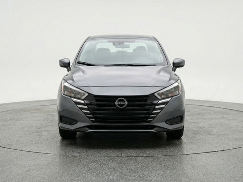 Used 2025 Nissan Versa SV FWD image 2