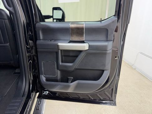 Used 2022 Ford F250 Lariat w/ Chrome Package AWD/4WD image 11
