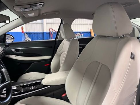 Used 2023 Hyundai Sonata SEL w/ Cargo Package image 23