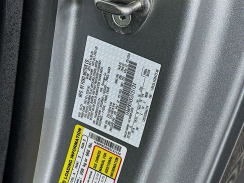 Used 2025 Ford Mustang Premium image 12