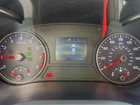 Used 2016 Kia Optima LX w/ Option Group 014 FWD image 16