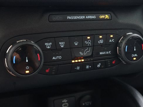 Used 2023 Ford Bronco Sport Outer Banks w/ Tech Package AWD/4WD image 23