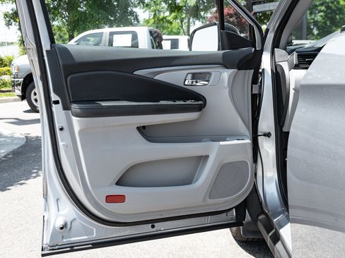 Used 2017 Honda Ridgeline RTL image 14