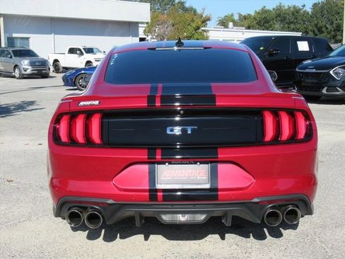 Used 2022 Ford Mustang GT image 5
