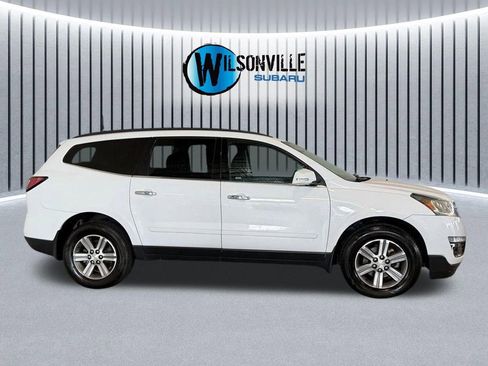 Used 2016 Chevrolet Traverse LT FWD image 14