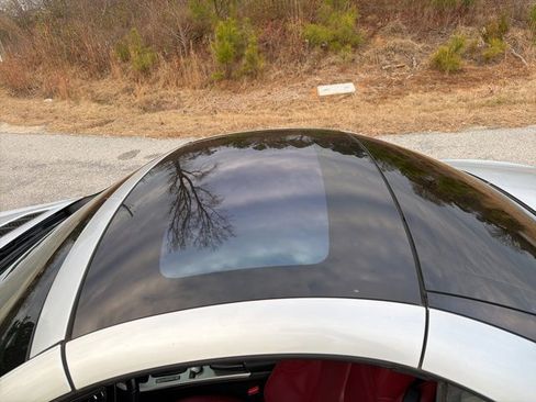 Used 2014 Mercedes-Benz SLK 350 image 10