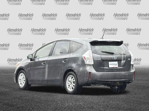 Used 2014 Toyota Prius V Five image 7