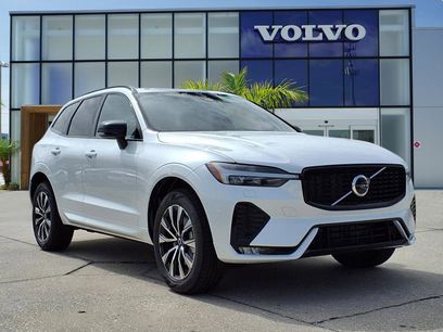 New 2025 Volvo XC60 B5 Core w/ Climate Package