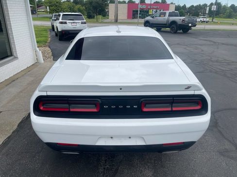 Used 2019 Dodge Challenger SXT w/ Plus Package AWD/4WD image 9