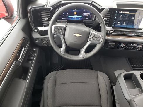 New 2026 Chevrolet Silverado 1500 LT AWD/4WD image 9