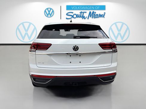 Used 2022 Volkswagen Atlas Cross Sport SE image 6