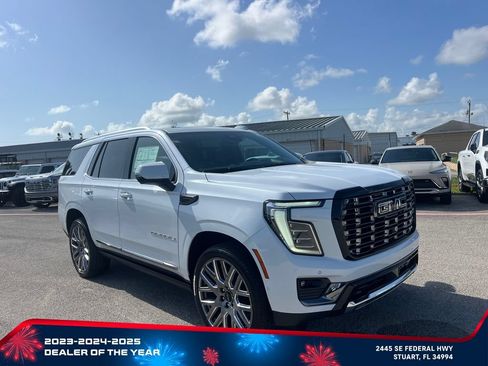 New 2026 GMC Yukon Denali Ultimate AWD/4WD image 2