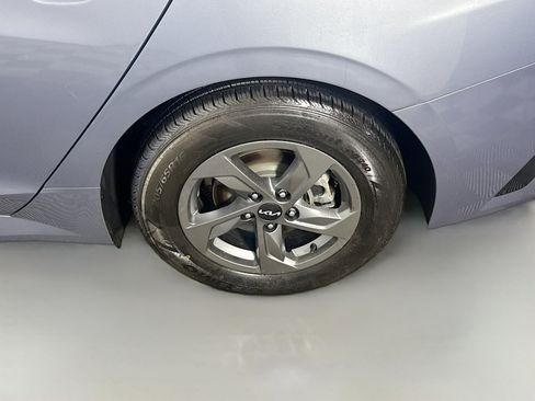 Used 2022 Kia K5 LXS image 37