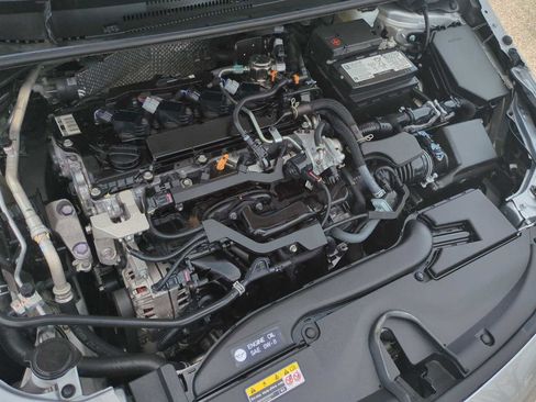 Used 2024 Toyota Corolla LE FWD image 28