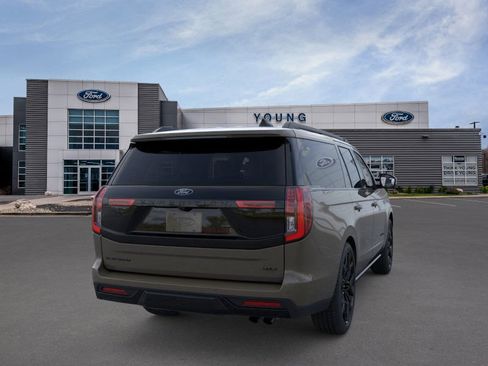 New 2026 Ford Expedition Max Platinum image 8
